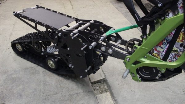 Surron snowbike_sur ron snowbike kit_Surron snowmobile kit_Surron tracked chassis_Суррон сноубайк_3