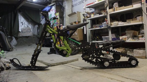 Surron snowbike_sur ron snowbike kit_Surron snowmobile kit_Surron tracked chassis_Суррон сноубайк_6