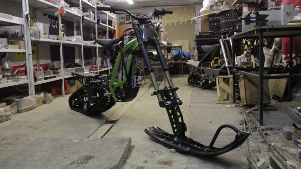Surron snowbike_sur ron snowbike kit_Surron snowmobile kit_Surron tracked chassis_Суррон сноубайк_9