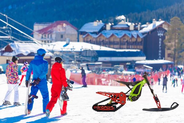 Sur-ron_snowbike_snowbikekit on surron_electric snowbike surron_4