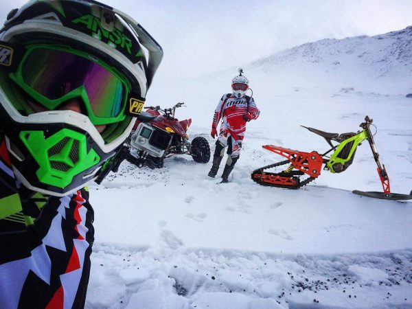 Sur-ron_snowbike_snowbikekit on surron_electric snowbike surron_7